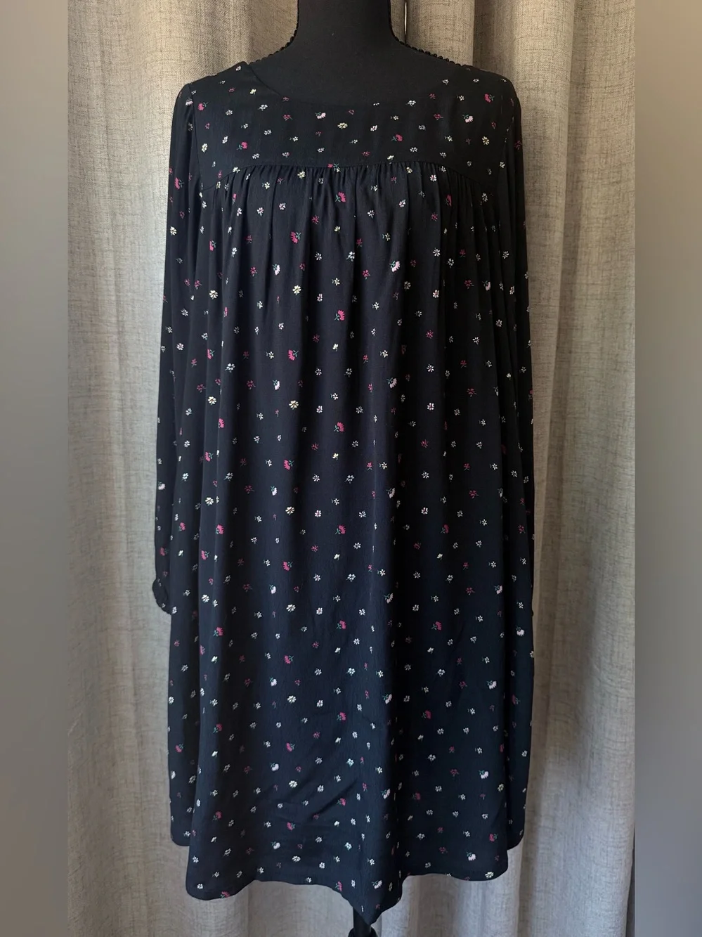 Mines by HATCH Maternity Black Floral Rayon Shift Dress 3/4 Sleeve Size M - Picture 1 of 7